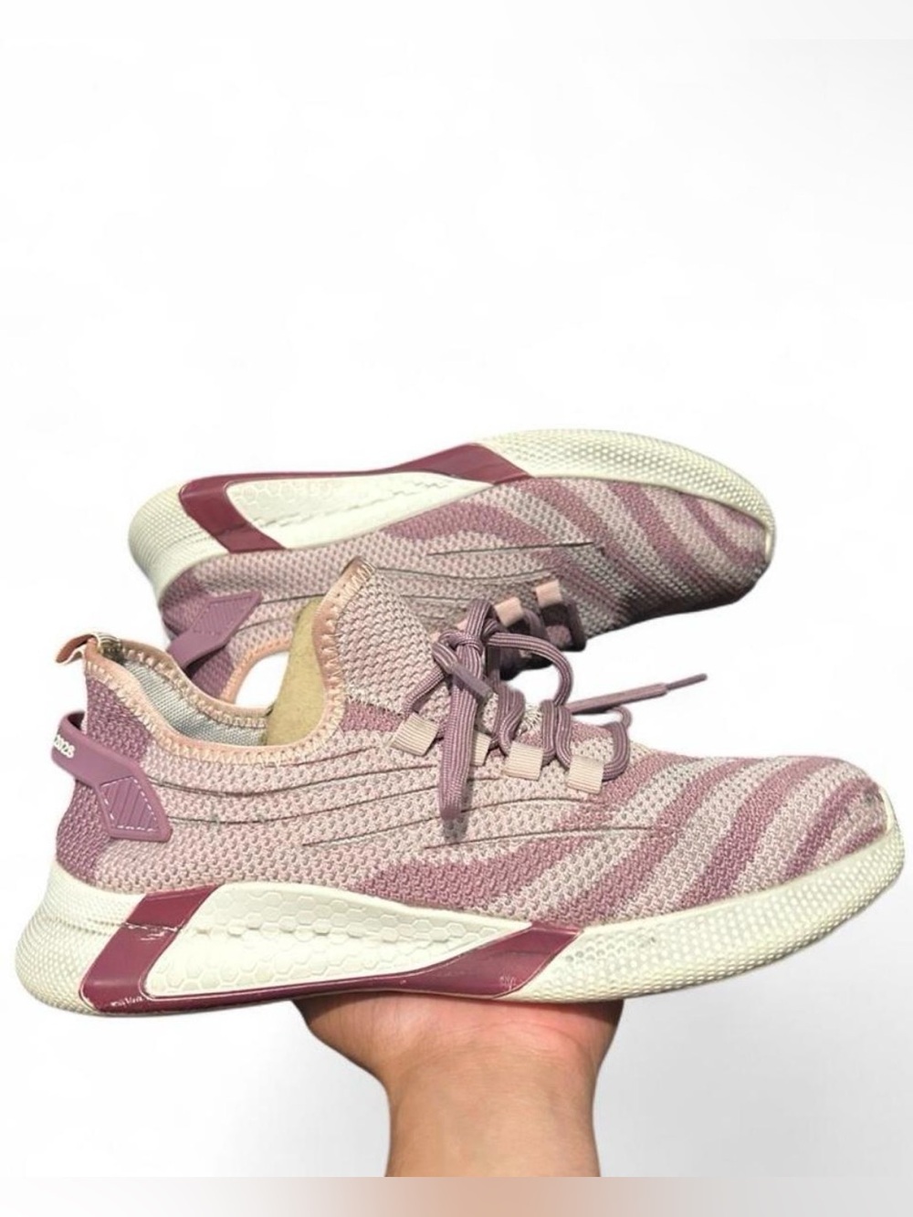 Cloudfoam steel toe Bounce sneakers in pink and white